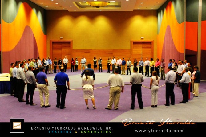 Taller experiencial de calidad y calidez en el servicio al paciente